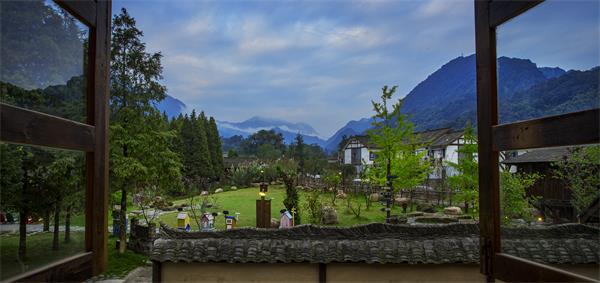 1640314370415385.jpg 天府红谷3.jpg