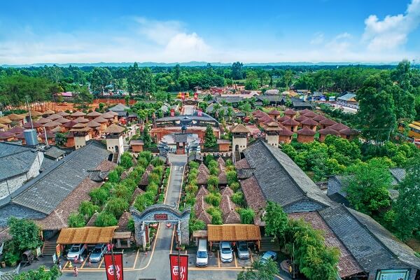 1646375684725343.jpg 0731酒村航拍图.jpg