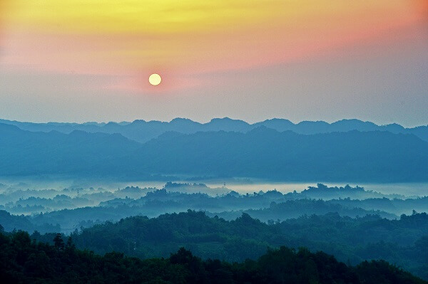 1646376357781069.jpg 天台山云海.JPG