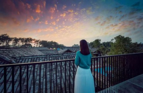 看一眼就会爱上!在大梁酒庄,“醉”在诗意美宿~